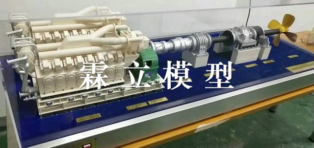 711所定制——動態(tài)柴油機傳動結構模型